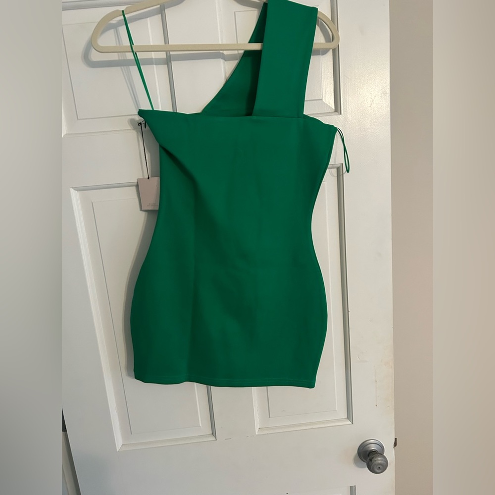 Revolve dress - Picture 2 of 6